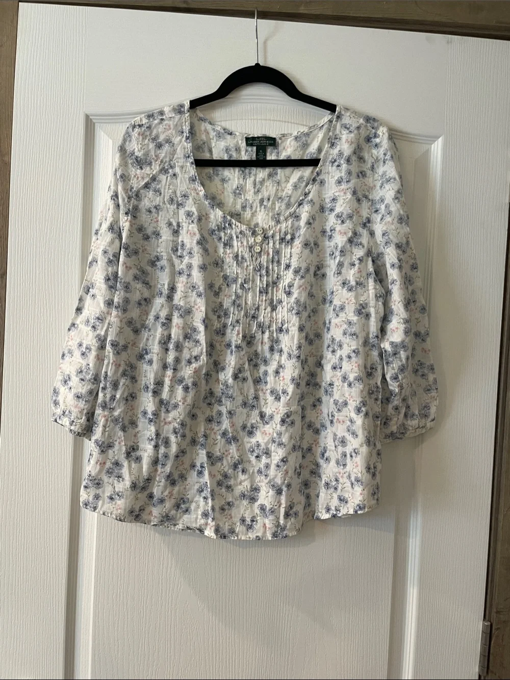 Lauren Ralph Lauren Cream Blouse with Blue and Pink Floral Print - Picture 1 of 6